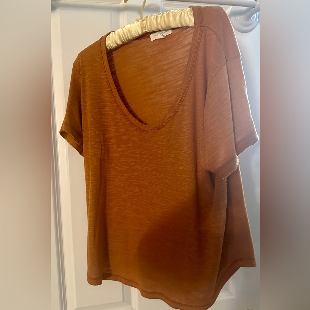 Treasure & Bond Mustard V Neck Top Large